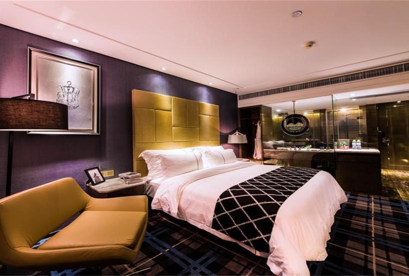 Otel Boston International