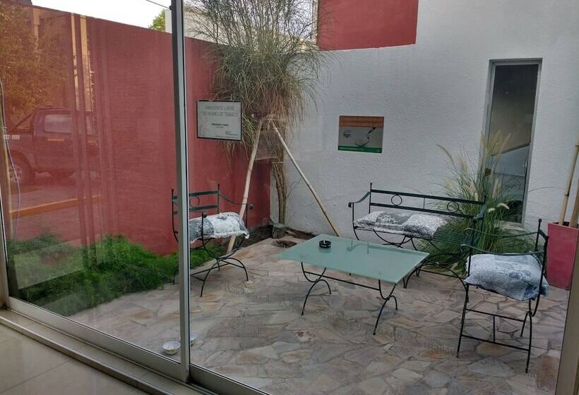 هتل Ischigualasto