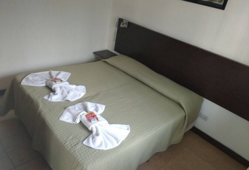 هتل Ischigualasto