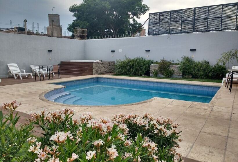 هتل Ischigualasto