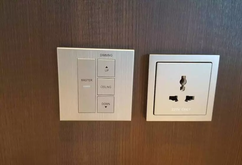 هتل Mfelice