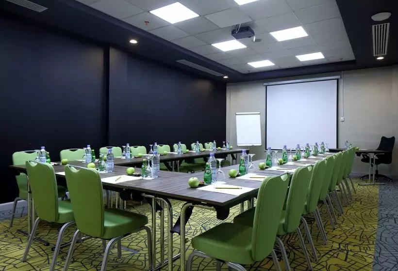 ホテル Park Inn By Radisson Najran