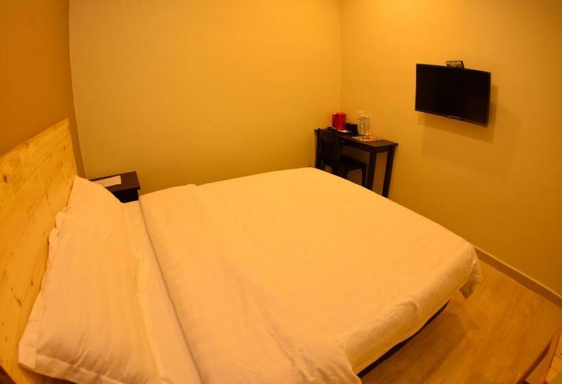 בית מלון כפרי Sg. Paka