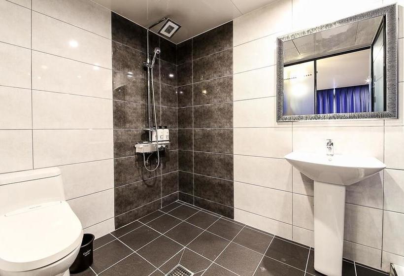 مُتل Busan Oncheonjang  Carino