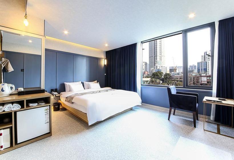 مُتل Busan Oncheonjang  Carino