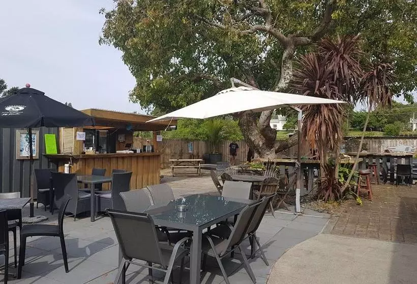 Talisman Hotel & Restaurant