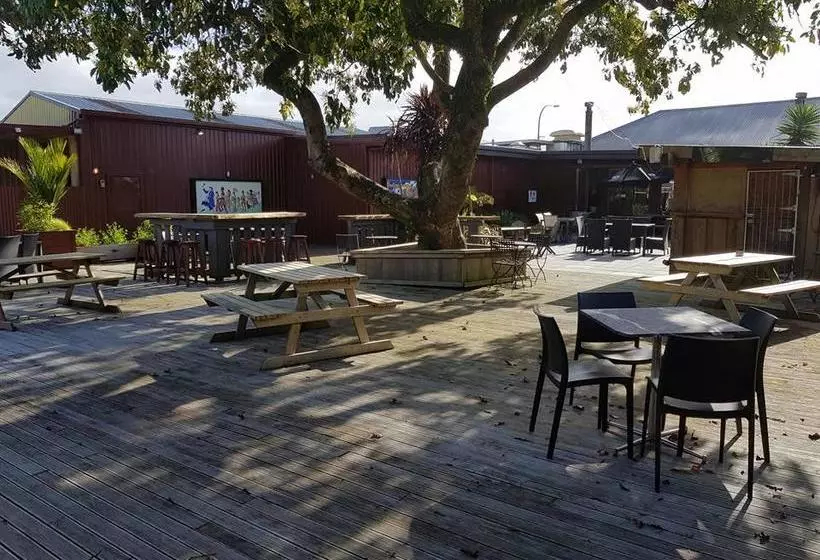 Talisman Hotel & Restaurant