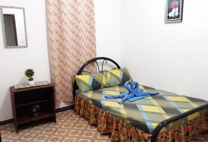 Ostello Edam S Coron Dormitel