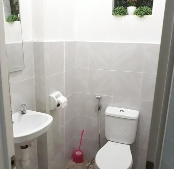 Ostello Edam S Coron Dormitel