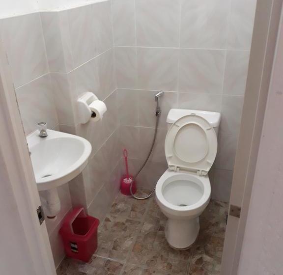 Ostello Edam S Coron Dormitel