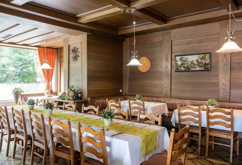 Alpenhotel Edelweiss