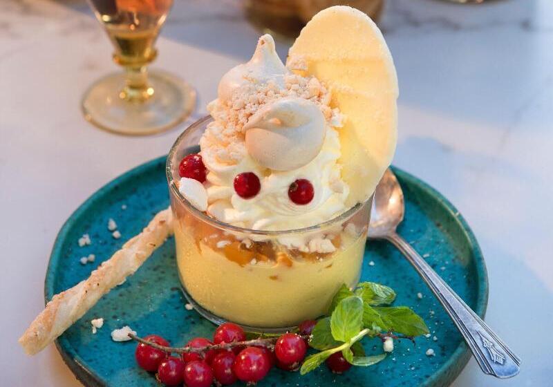 تختخواب و صبحانه La Maison D Eté Hotel By Newmark