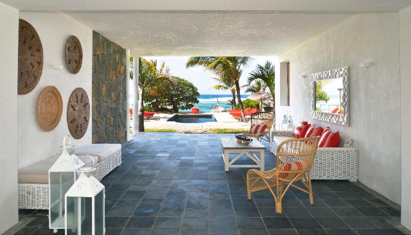 تختخواب و صبحانه La Maison D Eté Hotel By Newmark