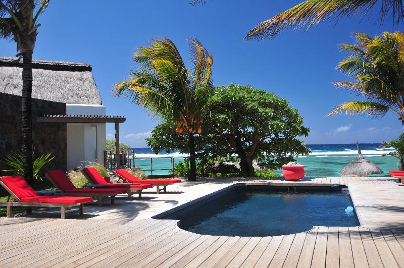 تختخواب و صبحانه La Maison D Eté Hotel By Newmark