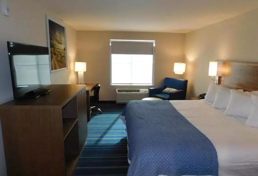 Hotelli Days Inn & Suites By Wyndham Kearney Ne