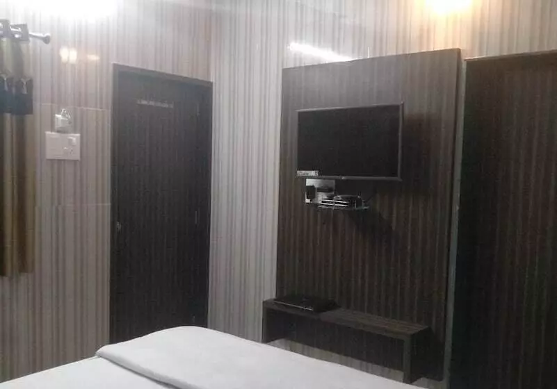 The Sky Comfort   Hotel The Heaven, Dwarka