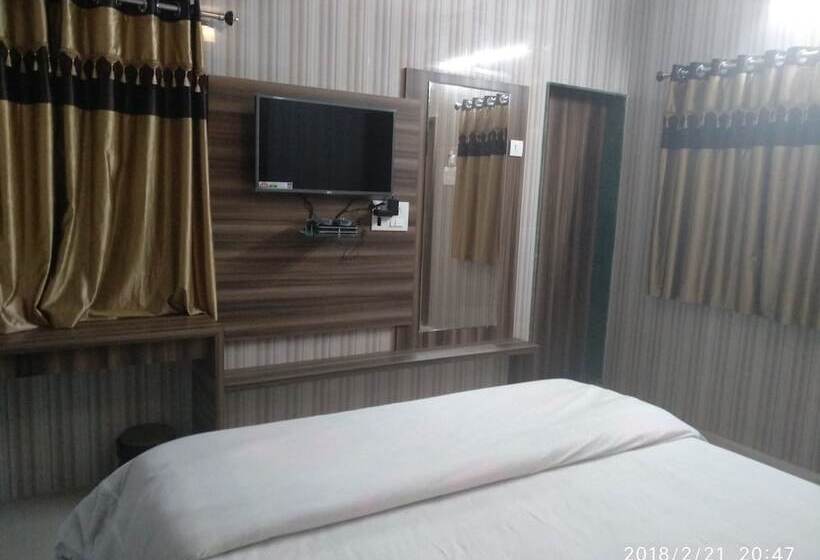 The Sky Comfort Hotel The Heaven, Dwarka