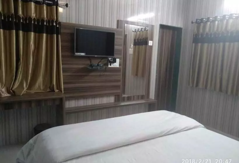 The Sky Comfort   Hotel The Heaven, Dwarka