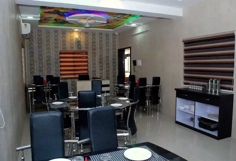 The Sky Comfort   Hotel The Heaven, Dwarka