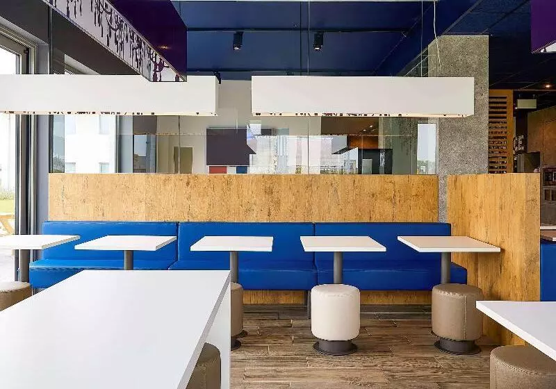 Hotelli Ibis Budget Oostende Airport