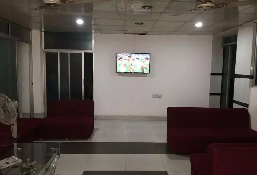 هتل Uttara Suite At Dhaka