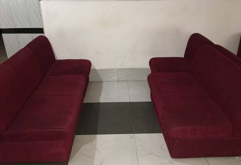 هتل Uttara Suite At Dhaka