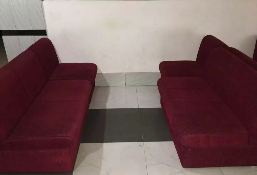 هتل Uttara Suite At Dhaka