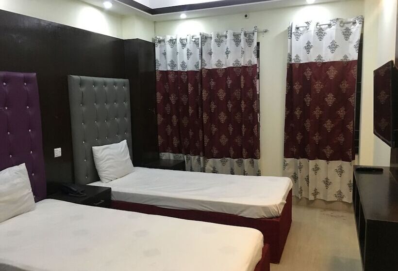 هتل Uttara Suite At Dhaka