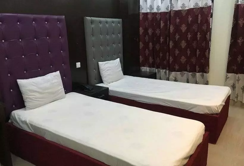 هتل Uttara Suite At Dhaka