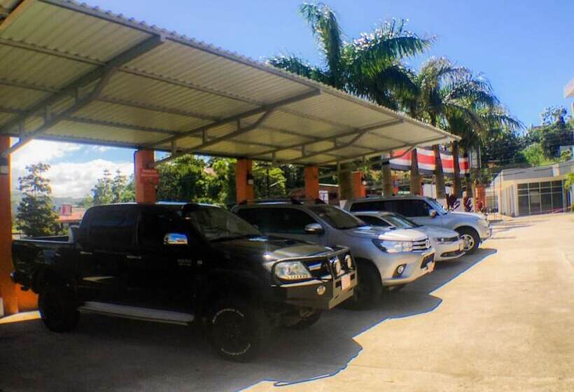 ホテル Mi Linda Tierra