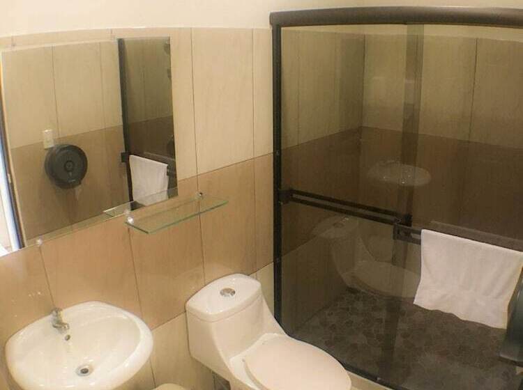 ホテル Mi Linda Tierra