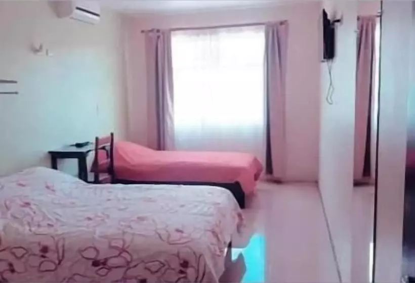 Hotelli Mi Linda Tierra