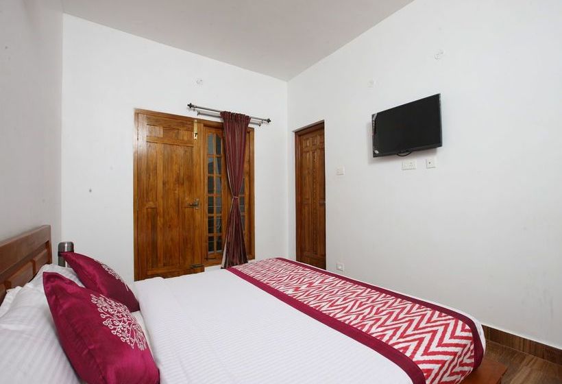 Szálloda Oyo 10251 Sri Akilambiga Residency