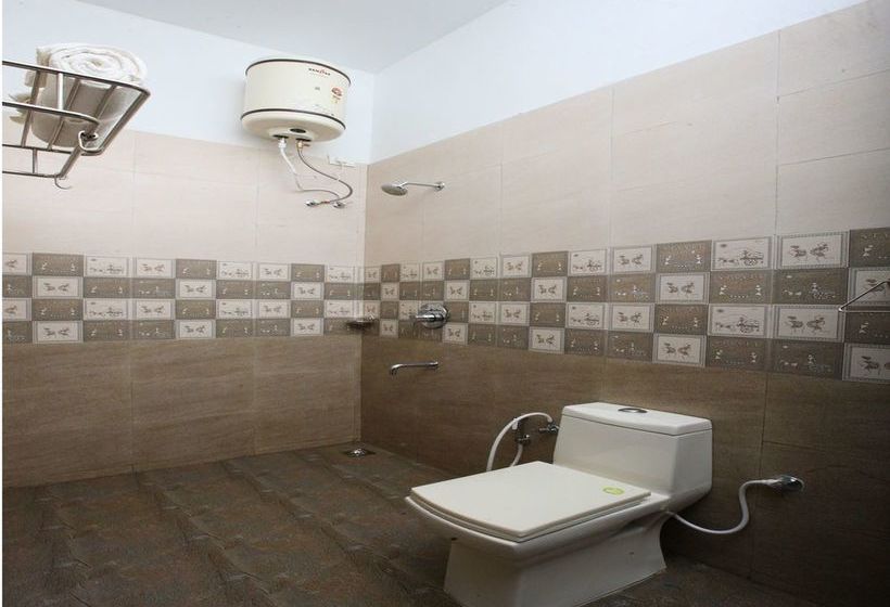 Szálloda Oyo 10251 Sri Akilambiga Residency