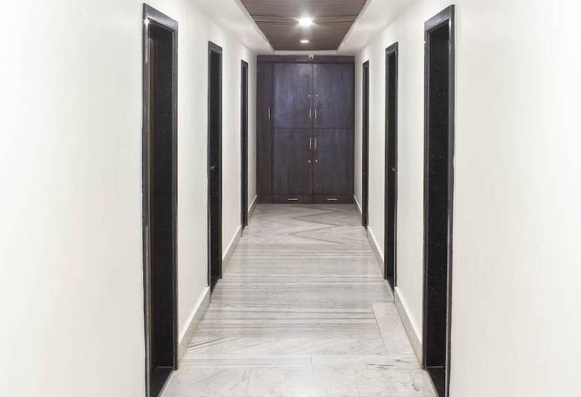 فندق Indralok Inn