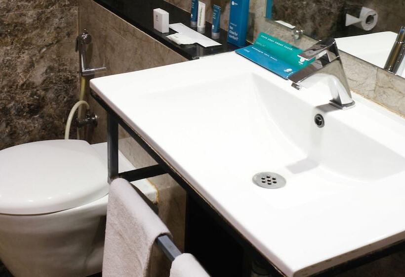 فندق Indralok Inn