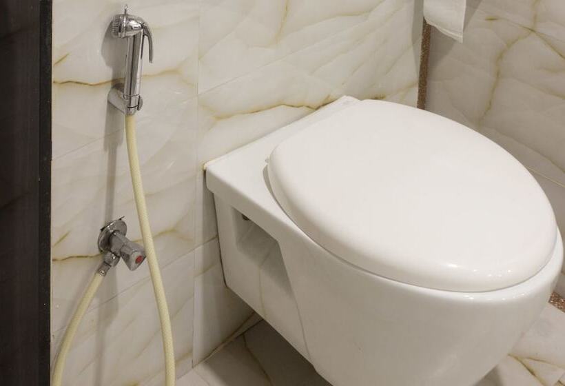 فندق Indralok Inn