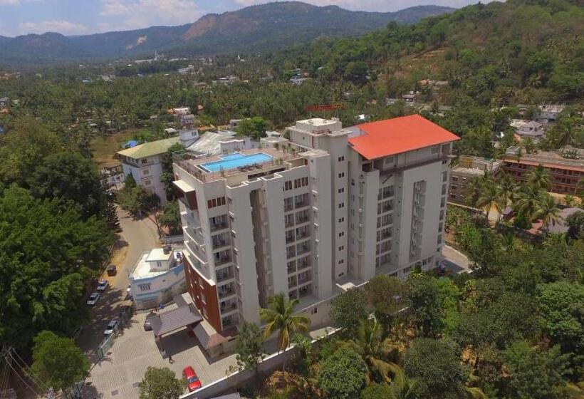 ホテル Sterling Thekkady