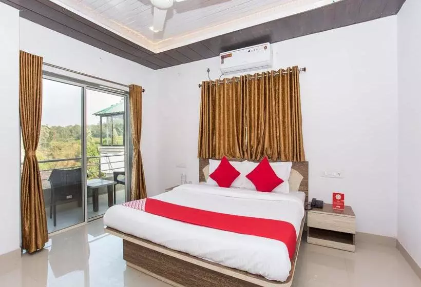 Oyo 12935 Hotel Shrushti Inn