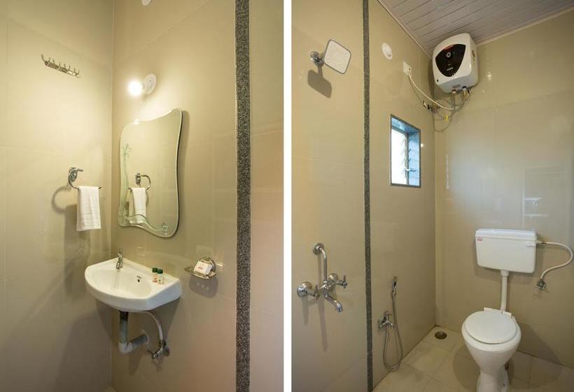 Oyo 12935 Hotel Shrushti Inn