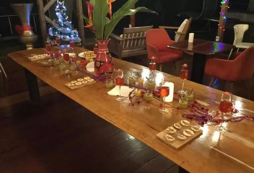 استراحتگاه Villa F&b