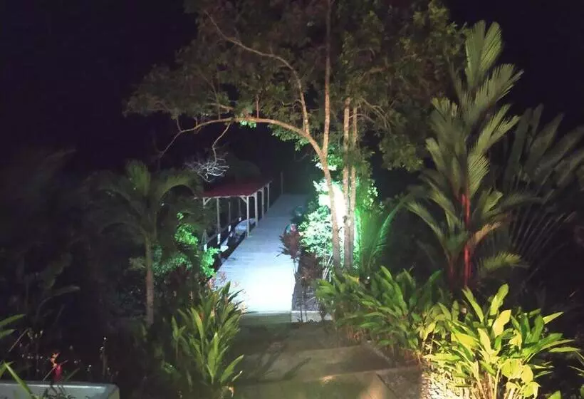 استراحتگاه Villa F&b