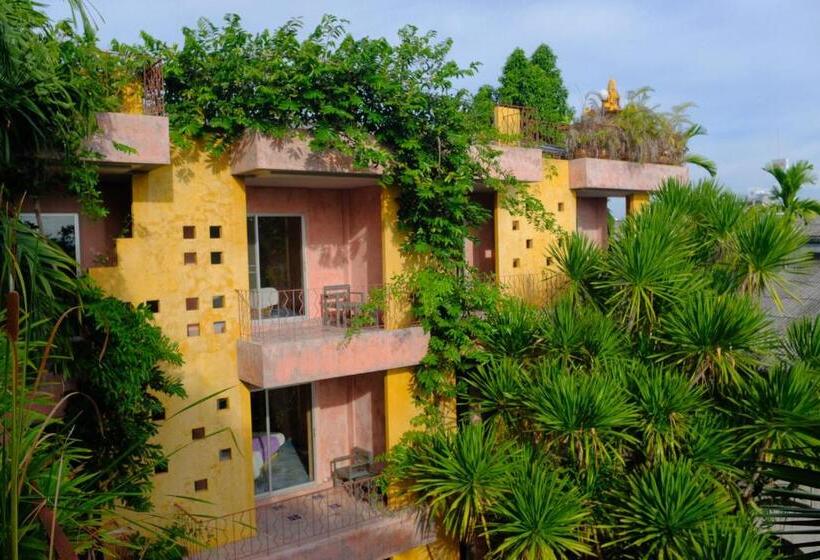 استراحتگاه The Weenee Boutique