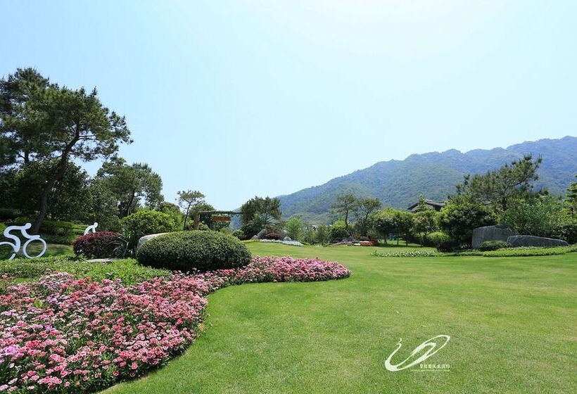 Country Garden Holiday Hot Spring Hotel Fogang