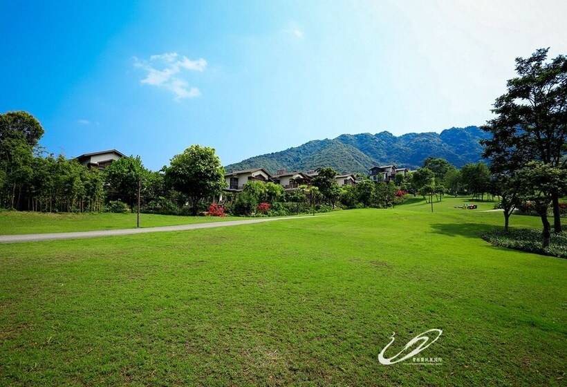 Country Garden Holiday Hot Spring Hotel Fogang