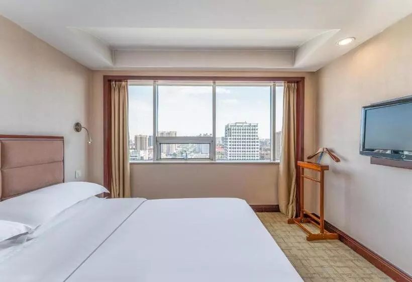 Hotel Baoding Zhong Yin