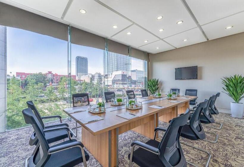 Hotel Baoding Zhong Yin