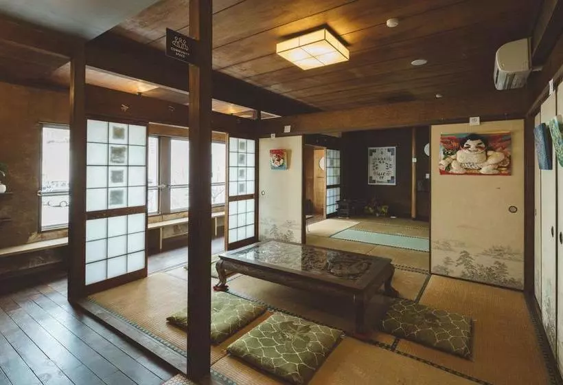 Hostel Hatago Flags