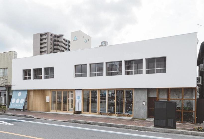 Hospedaria Hatago Flags