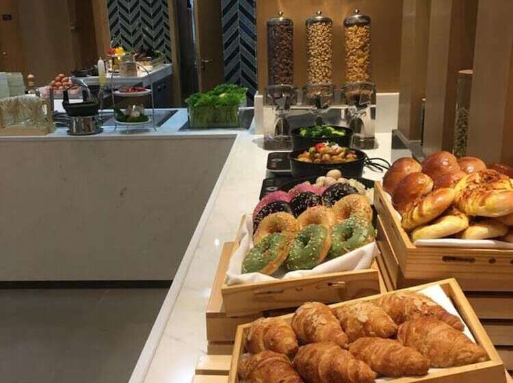 فندق Fairfield By Marriott Shanghai Jingan